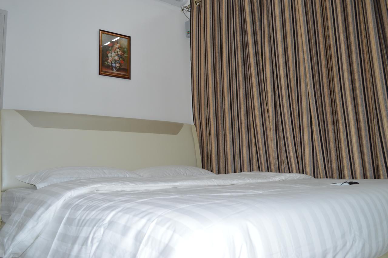 Bluebell Residency Hotel Karaikudi Kültér fotó